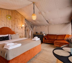 Лодж "Лембо" с ванной в Lembo