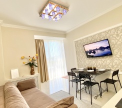 2-комнатные апартаменты люкс #3625 в Apartments rose del mare