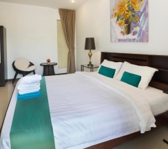 Вилла с 4 комнатами в Tropicana Pool Villa