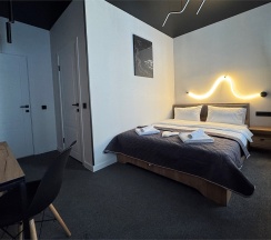 Двухместный номер с кроватью размера "King-size" в THouse