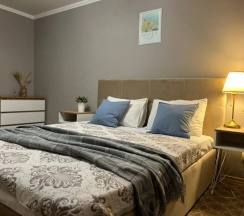 Трёхместные апартаменты с 2 комнатами в Апартаменты Broadway House