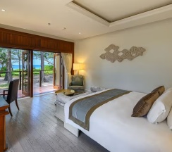 Вилла c 1 комнатой рядом с пляжем в Maikhao Dream Villa Resort & Spa