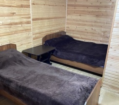 Четырёхместный коттедж с красивым видом из окна в Эверест