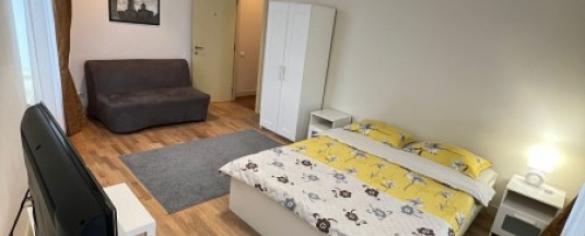 Семейный номер в Weekend Inn