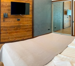 Представительский люкс с видом на лес в Business Residence
