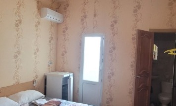 Двухместный номер Standard с балконом и с красивым видом из окна двуспальная кровать в Ореховый