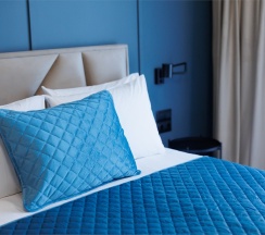 Улучшенный номер с балконом в Simple hotel B9
