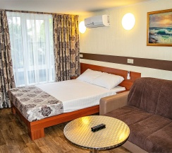 Номер первой категории в Лермонтова 8