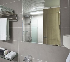 Двухместный номер Standard с балконом 2 отдельные кровати в Familia Hotel Jeju