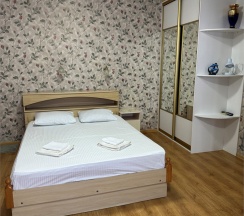 Семейная комната с кухней в Маро