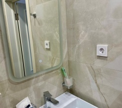 ПОЛУЛЮКС с патио и видом на море в Santorini Family Club