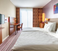 Двухместный номер Comfort 2 отдельные кровати в Leonardo Hotel Dresden Altstadt