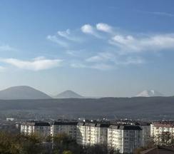 Двухместные апартаменты c 1 комнатой (двуспальная кровать) в Квартира Эксклюзивная новая для вас в центре Пятигорска