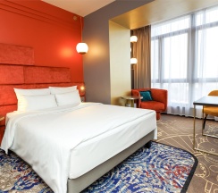 Номер Classic с двуспальной кроватью в Mercure