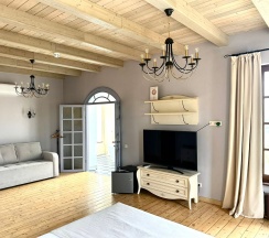 «Лилия» -4-х местный VIP номер в Chateau Andre