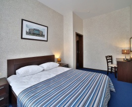 Комфорт двухкомнатный (подходит для лиц с ОВЗ) / Comfort Double Room (suitable for disabled) в Heliopark Cruise