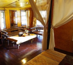 Семейный люкс с балконом в Areeya Phuree Resort
