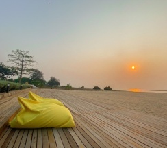 Двухместная вилла двуспальная кровать в Chez Nous Boutique Resort