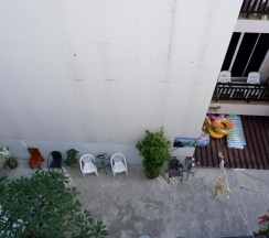 Двухместный номер Deluxe с балконом двуспальная кровать в Отель Kata Beachwalk