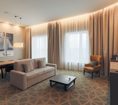 Номер люкс улучшенный в Mercure Саранск Центр