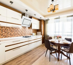 Номер Executive в Квартира 2-к в самом центре в новом доме на Ленина 7Б от RentAp, 5 сп.мест