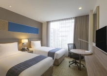 Двухместный номер Deluxe 2 отдельные кровати в Holiday Inn Express Bangkok Sathorn, an IHG Hotel