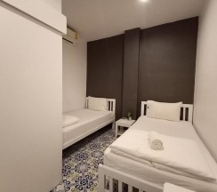 Двухместный номер Economy 2 отдельные кровати в Chino Town at Yaowarat Phuket