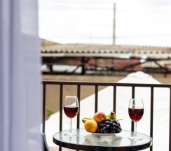 Двухместный номер с 1 кроватью и балконом в Гостевой дом