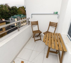 4-местные апартаменты люкс с балконом, вид на горы (#135) в Geo Apart