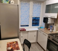 Двухместные апартаменты с балконом (двуспальная кровать) в Апартаменты on Pobedy 22