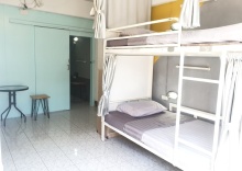 Кровать в общем номере в i-smile MeU2 Hostel