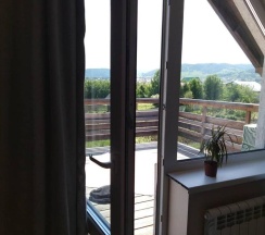 Номер Deluxe в Townhouse Klenovy