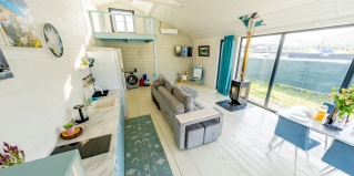 Безымянное: Апартаменты У реки