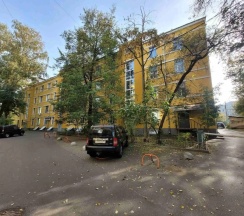 Студия в Квартира Лофт 5 Жёлтая