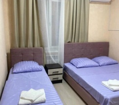 3-местный номер стандарт с 1 односпальной и 1 двуспальной кроватью в Оранж