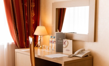 AMAKС Стандарт с двуспальной кроватью в Амакс Юбилейная