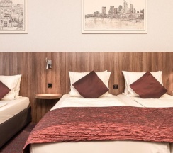 Трёхместный номер Comfort в Ramada by Wyndham Frankfurt Central Station
