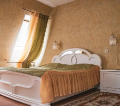 4-комнатные апартаменты стандарт (с пансионом) в Ясные зори