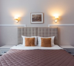 Стандартный в Искра