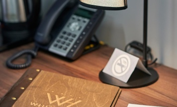 Номер полулюкс с 2 односпальными кроватями в White Hill Hotel