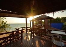 Вилла с видом на море в The Blue Sky Resort @ Koh Payam