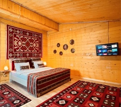 Двухместный комфорт с видом на горы | 3 этаж в Hayat Haus