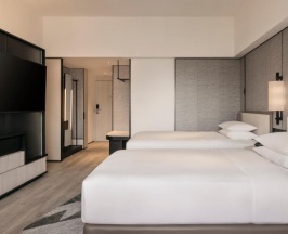 Двухместный номер Deluxe с видом на город 2 отдельные кровати в Hilton Singapore Orchard