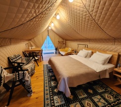 Тёплый сафари-тент в Вдохни Алтай