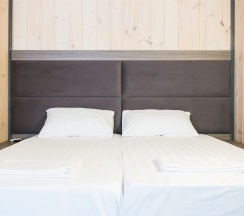 Двухкомнатный 4х местный семейный в Лотос