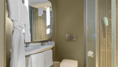 Номер Premium - с одной двуспальной кроватью в Ibis Москва
