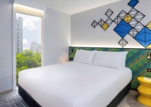 Номер Deluxe в ibis Styles Bangkok Silom