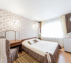 Двухместный номер Comfort (двуспальная кровать) в Бузулук