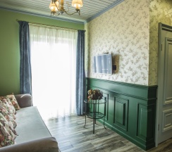 Номер улучшенный комфорт Бабье Царство в Честный Чехов