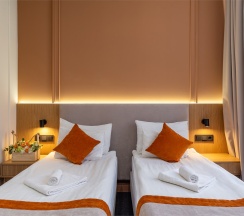 Комната Семейная с диваном в Darooms